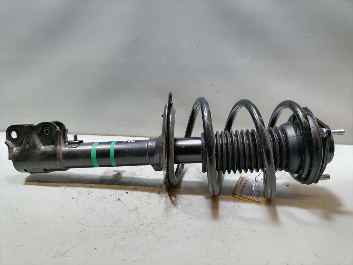 Mitsubishi Eclipse Cross GL3W original Federbein Sto&szlig;d&auml;mpfer vorn rechts 2.4 72kw Bj.2023